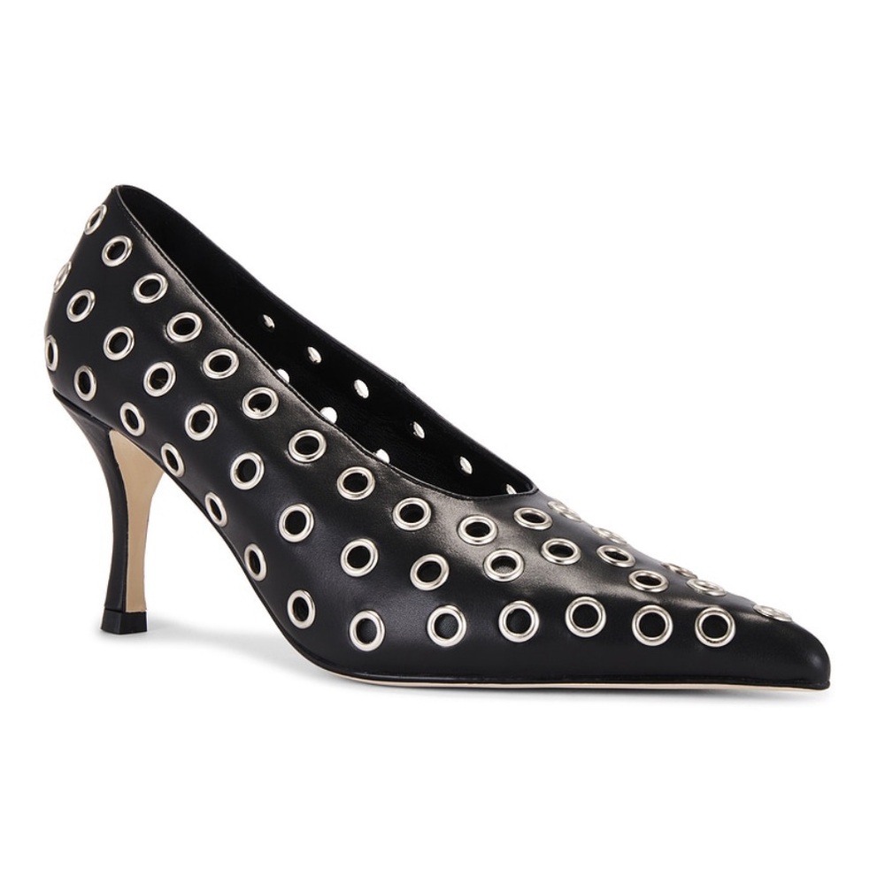 Teegan Pump in Black RAYE 8US.